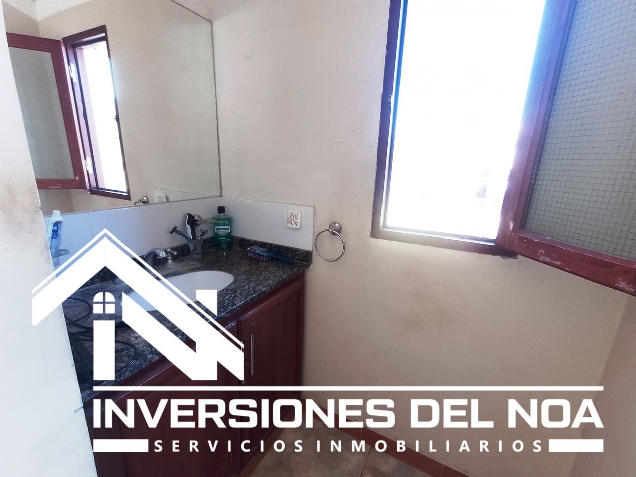 IMPORTANTE CASA EN BARRIO PRIVADO LA LUCINDA NORTE ( OPORTUNIDAD )