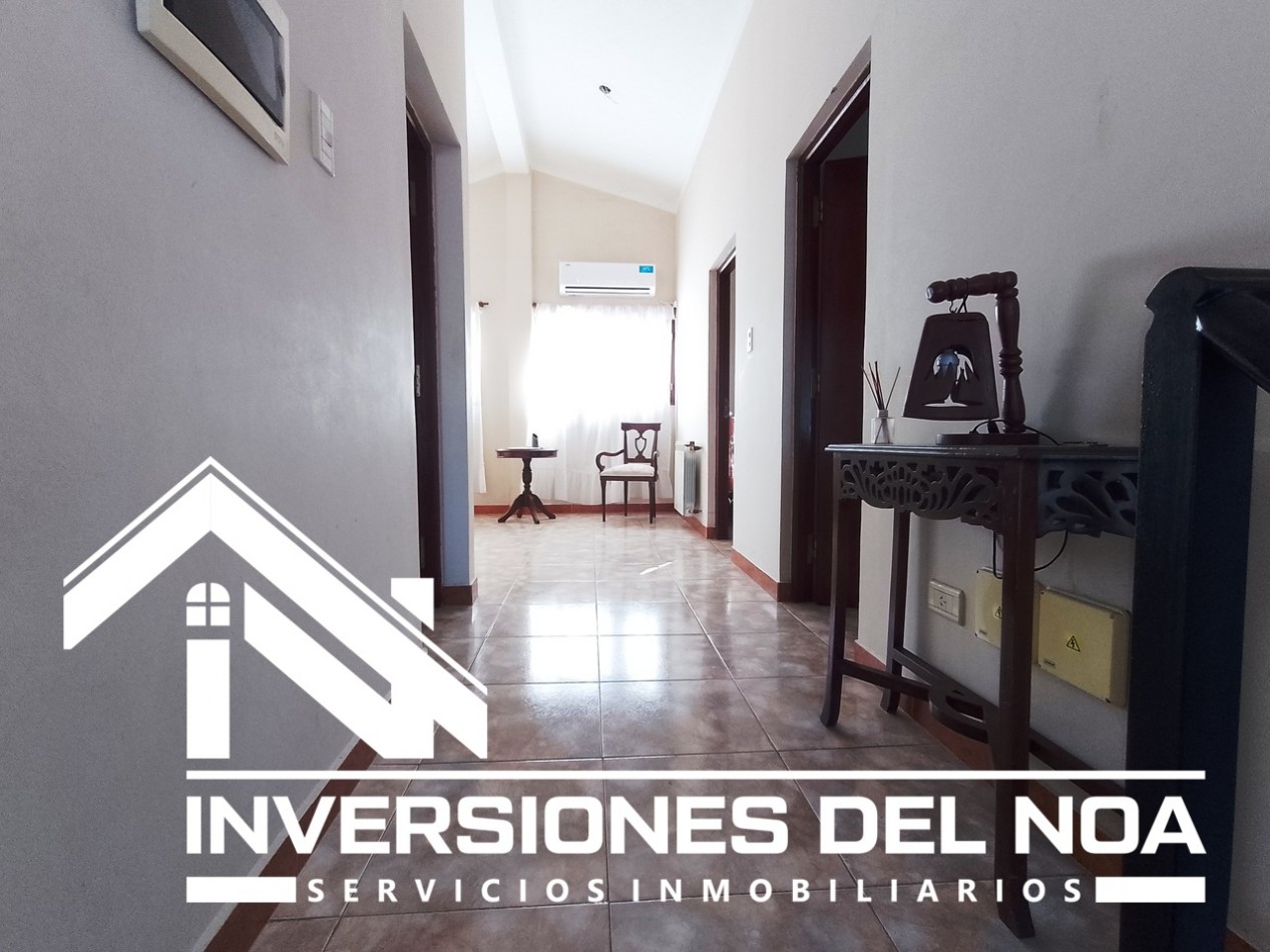 IMPORTANTE CASA EN BARRIO PRIVADO LA LUCINDA NORTE ( OPORTUNIDAD )
