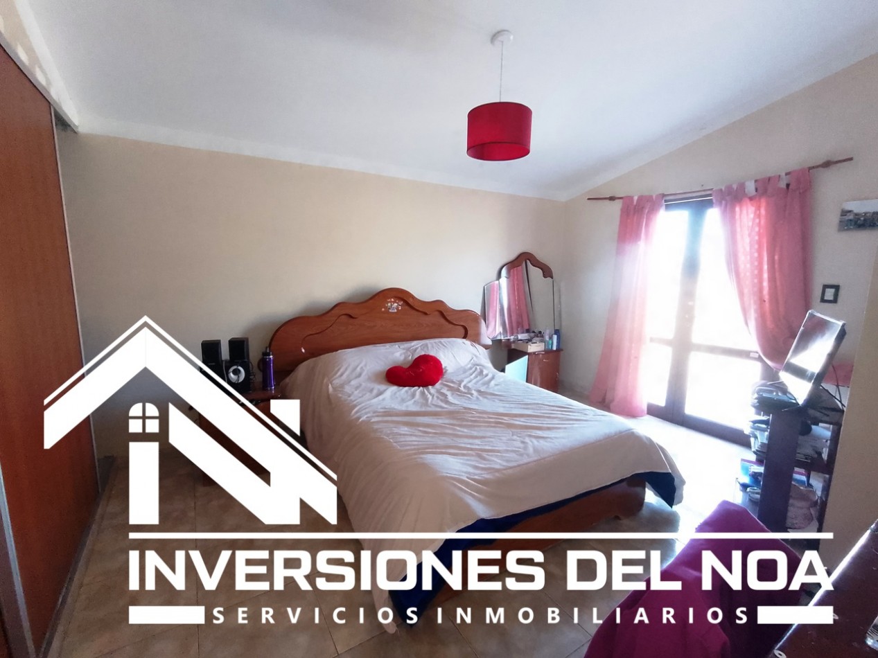 IMPORTANTE CASA EN BARRIO PRIVADO LA LUCINDA NORTE ( OPORTUNIDAD )