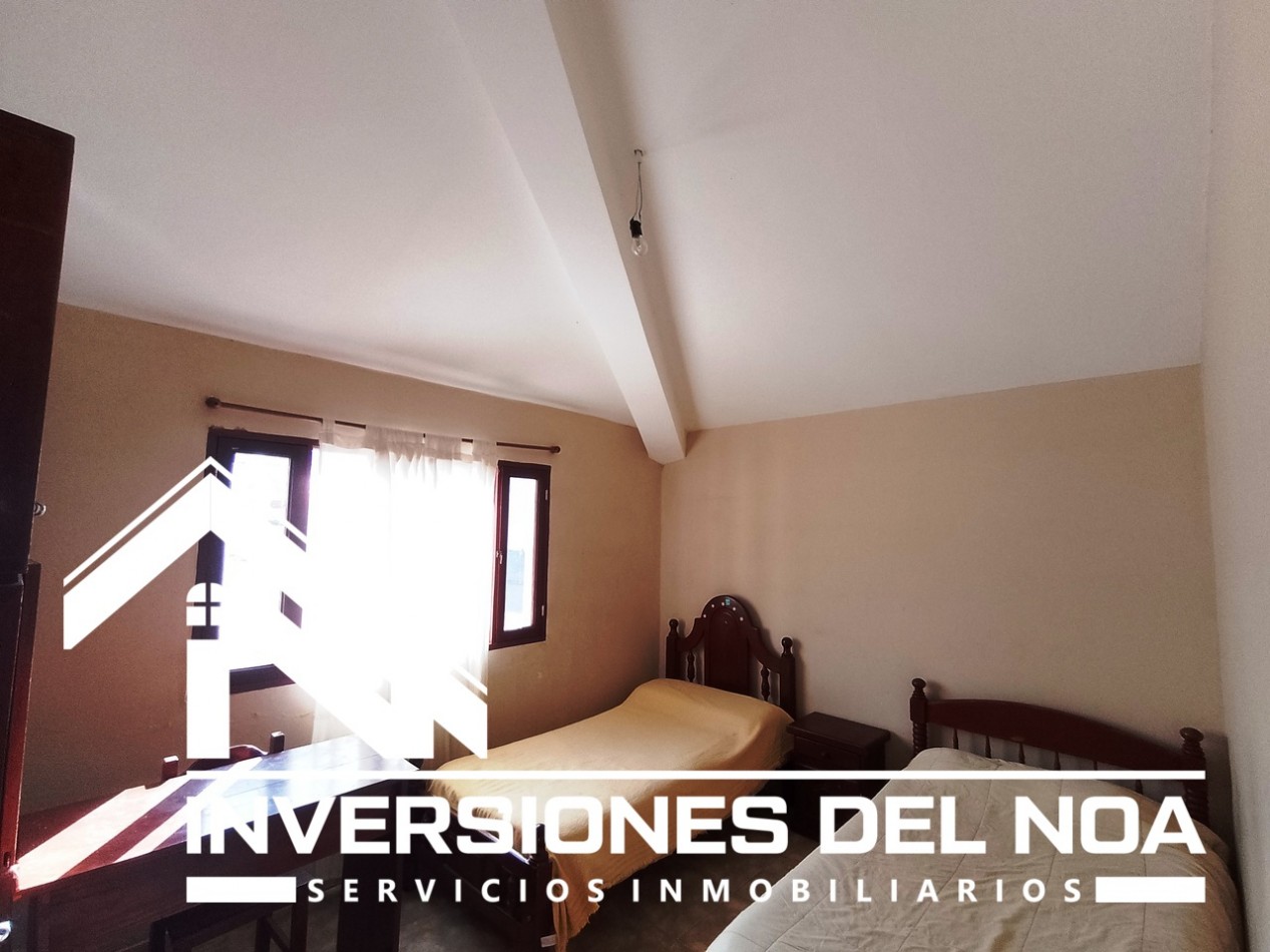IMPORTANTE CASA EN BARRIO PRIVADO LA LUCINDA NORTE ( OPORTUNIDAD )