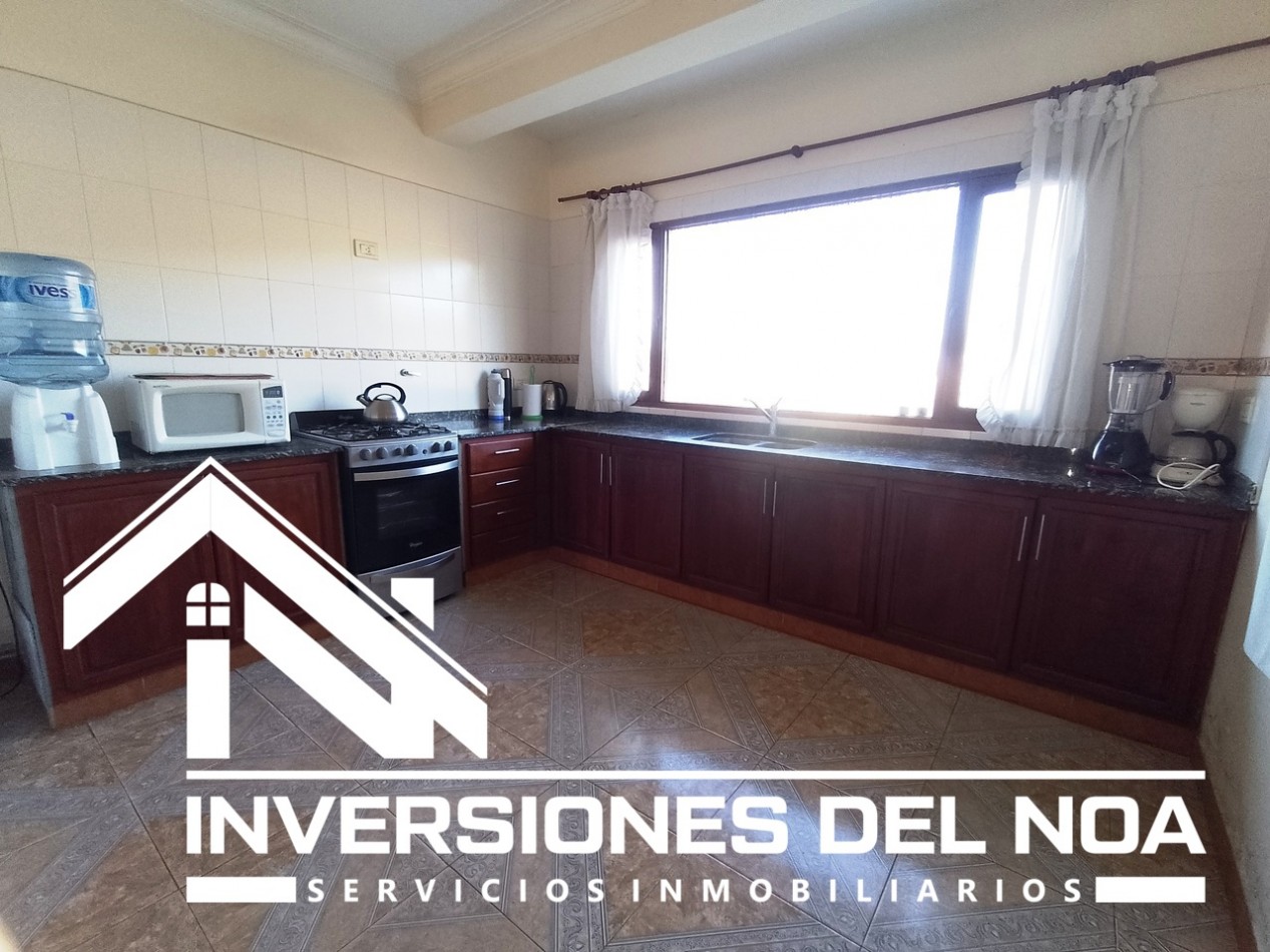 IMPORTANTE CASA EN BARRIO PRIVADO LA LUCINDA NORTE ( OPORTUNIDAD )