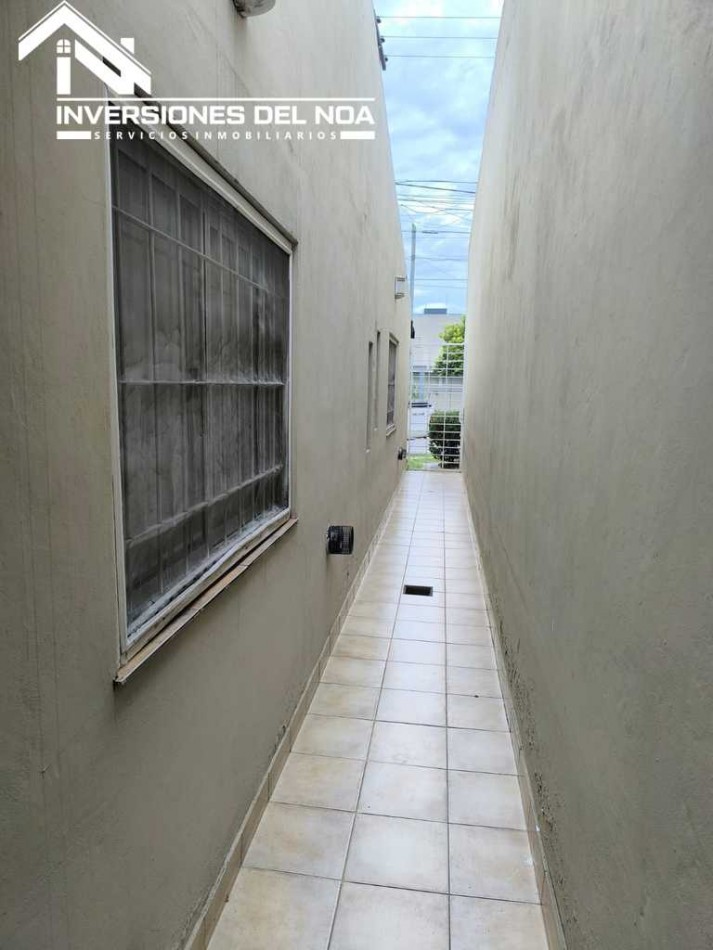 HERMOSA CASA EN VENTA EN EL HUAICO CON AMPLIACION Y PISCINA