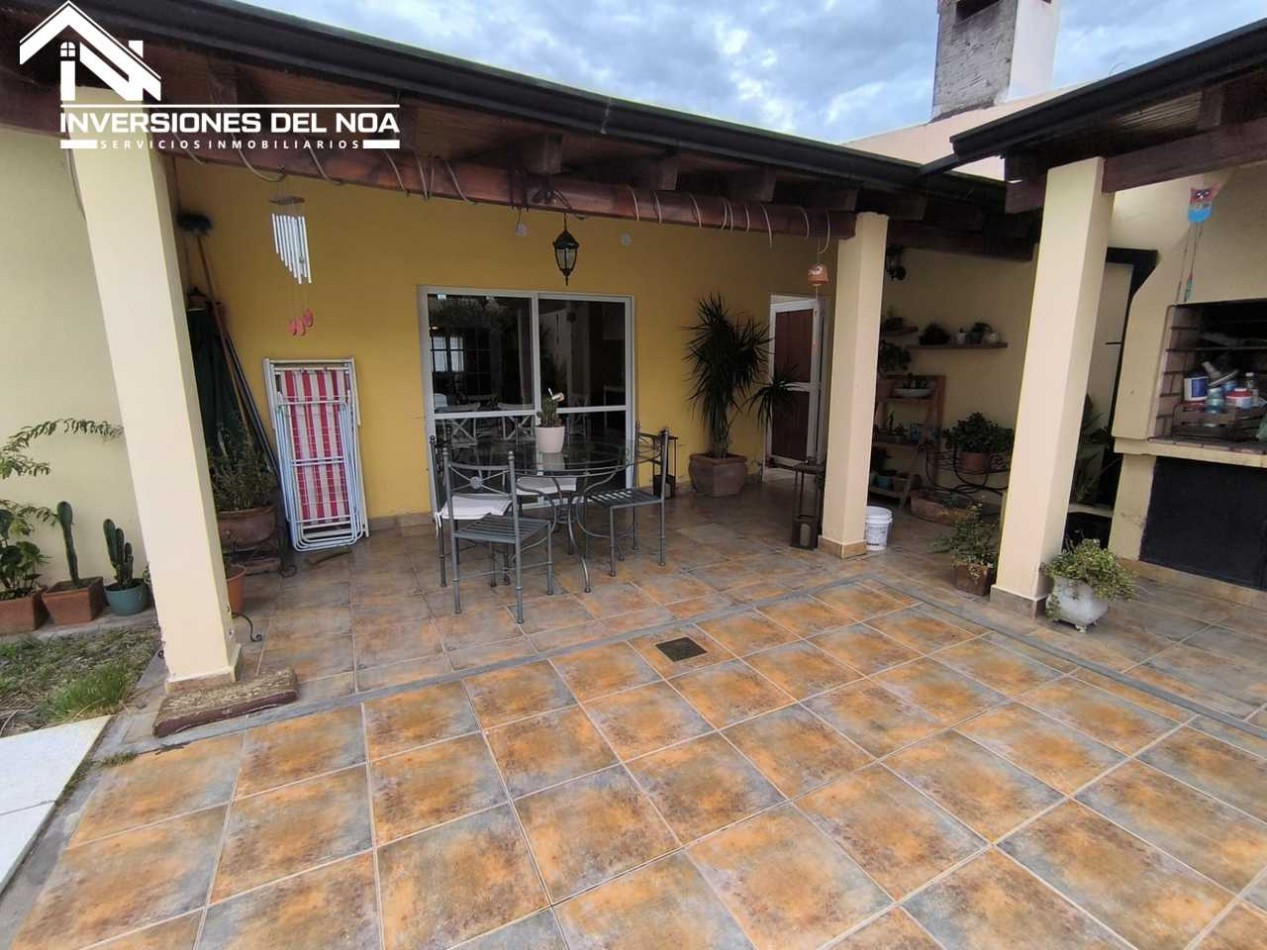 HERMOSA CASA EN VENTA EN EL HUAICO CON AMPLIACION Y PISCINA
