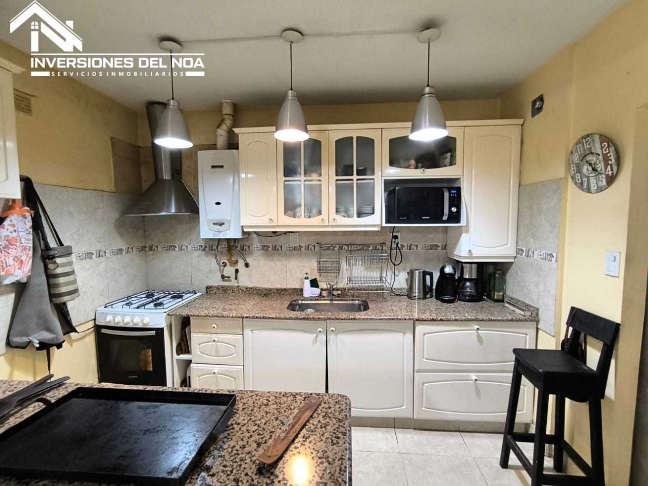 HERMOSA CASA EN VENTA EN EL HUAICO CON AMPLIACION Y PISCINA