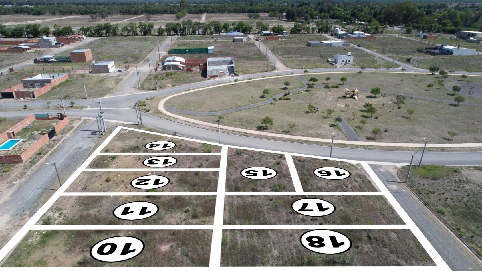 Oportunidad de Inversion en Cerrillos: Lotes con todos los Servicios  en "La Celestina"