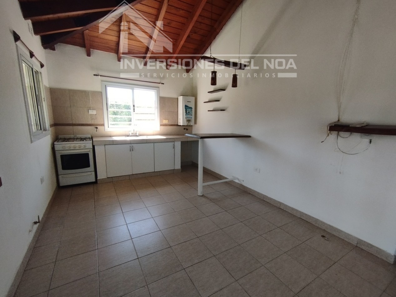 CASA EN ALQUILER - SAN LUIS (ZONA RUTA 51)