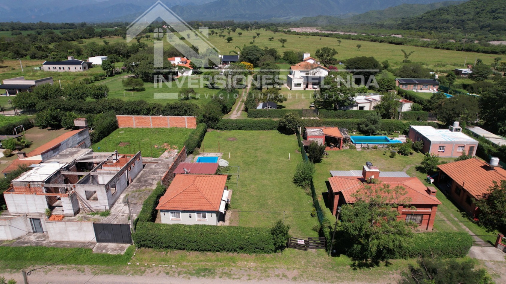 CASA EN ALQUILER - SAN LUIS (ZONA RUTA 51)