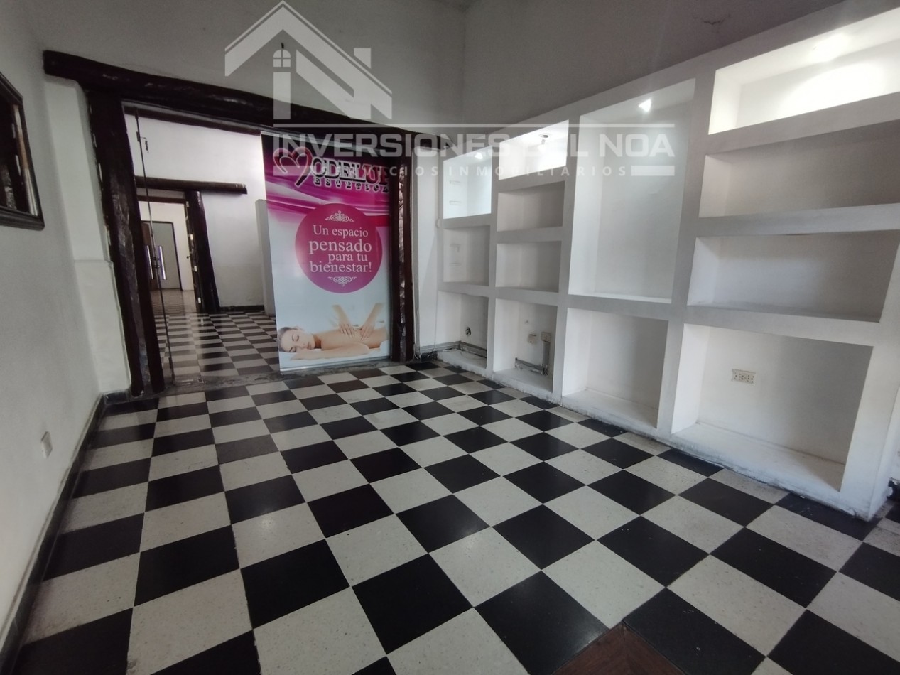 OPORTUNIDAD UNICA: Amplio Local Comercial en Zona Exclusiva (zuviria al 300) centro