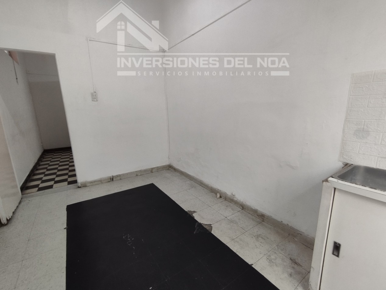 OPORTUNIDAD UNICA: Amplio Local Comercial en Zona Exclusiva (zuviria al 300) centro
