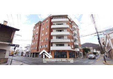 DEPARTAMENTO A 3 CUADRAS DE LA PLAZA 9 DE JULIO