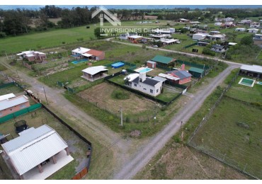 TERRENO EN VENTA RETOÑOS DE COLON (ESQUINA)